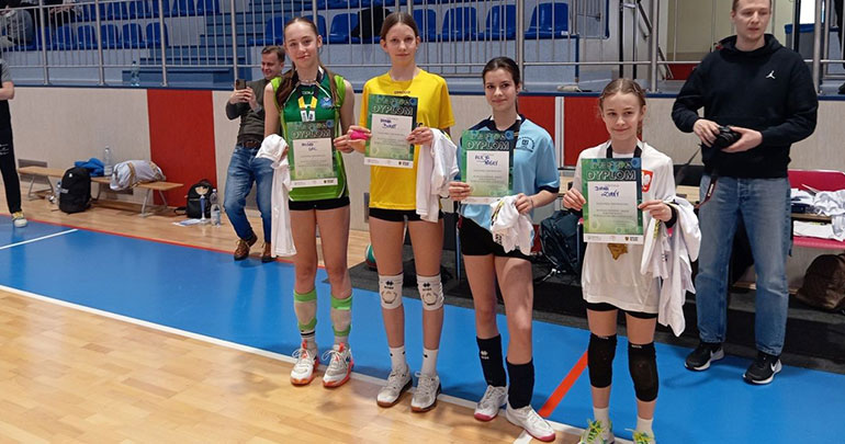 Janowickie siatkarki wicemistrzyniami Dolnego Śląska 