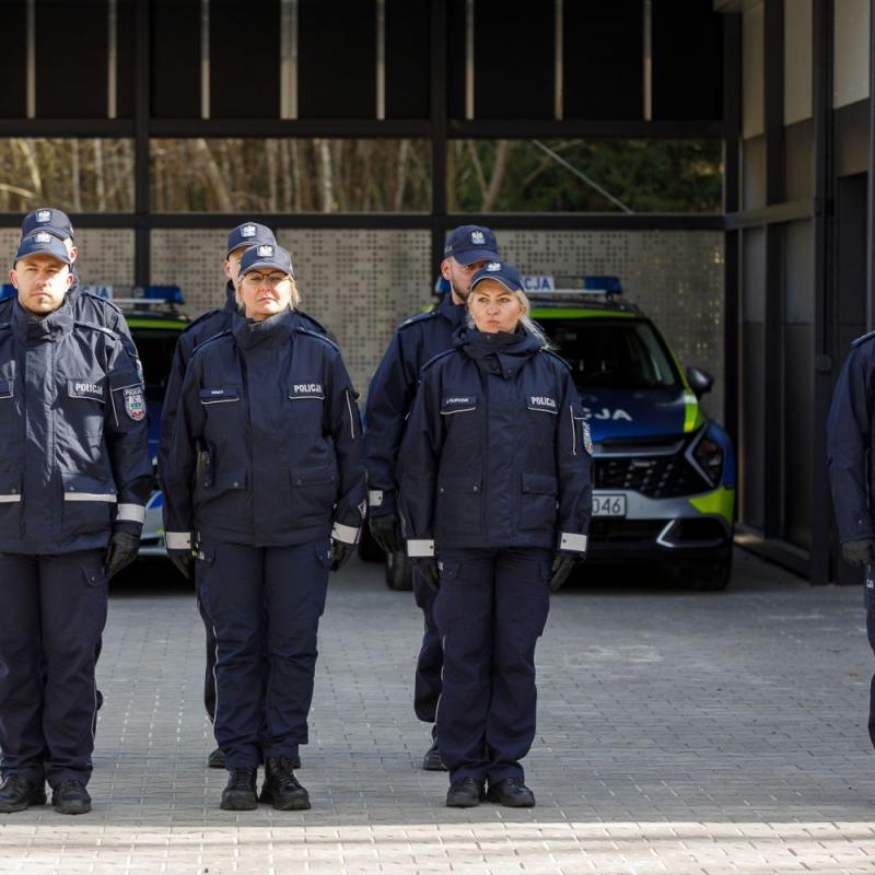 Uroczyste otwarcie posterunku Policji w Janowicach Wielkich 
