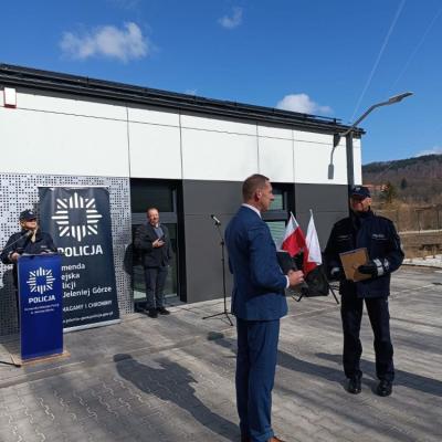 Uroczyste otwarcie posterunku Policji w Janowicach Wielkich 
