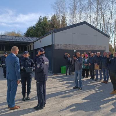 Uroczyste otwarcie posterunku Policji w Janowicach Wielkich 