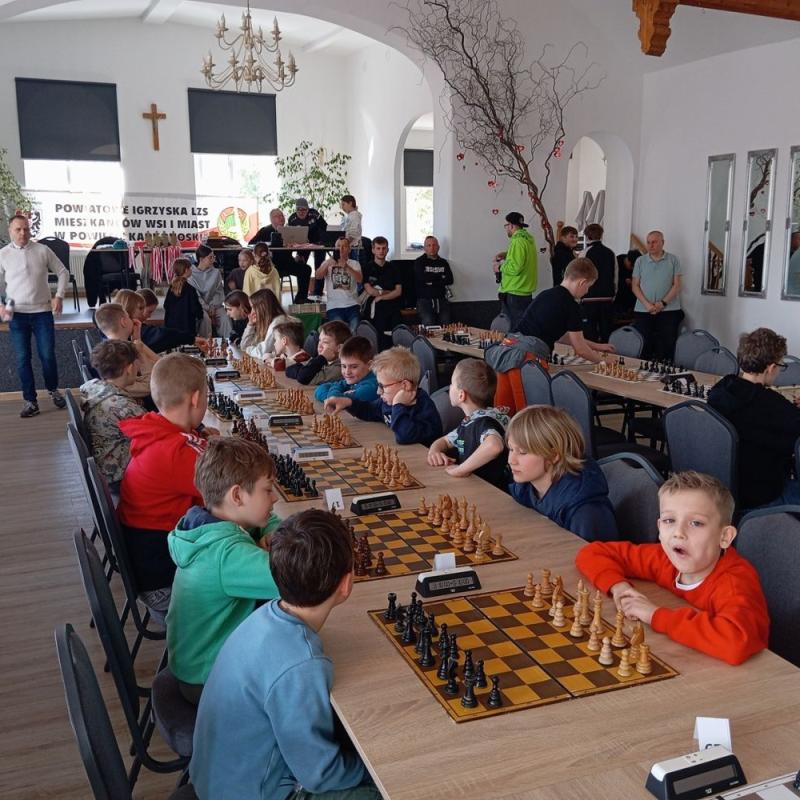 Nasi janowiccy szachiści na starcie mistrzostw powiatu 